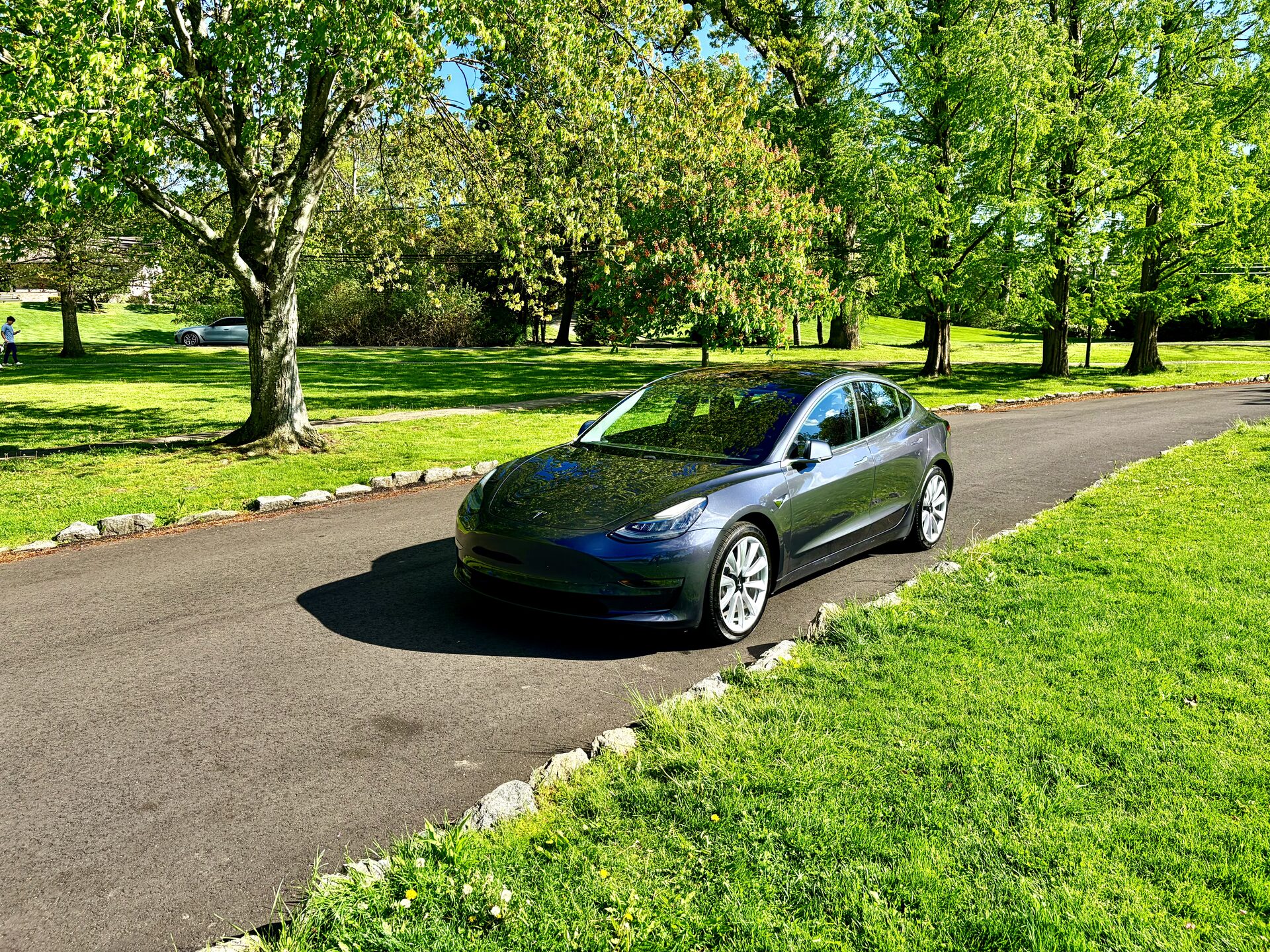 Tesla Model 3 Long Range — Midnight Silver Metallic with 19-inch Sport Wheels
